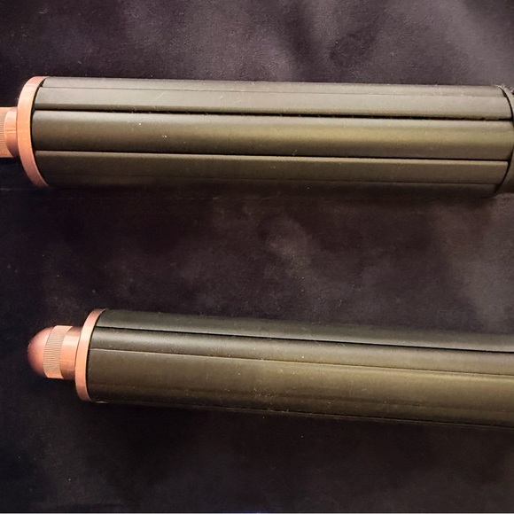 Dyson Airwrap Multi-Styler — Purple with Rose Gold Accents - Picture 9 of 12